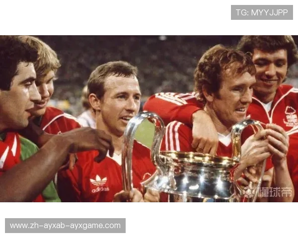 欧冠决赛颁奖典礼流程及奖杯交接仪式回顾 欧冠决赛颁奖典礼流程及奖杯交接仪式回顾